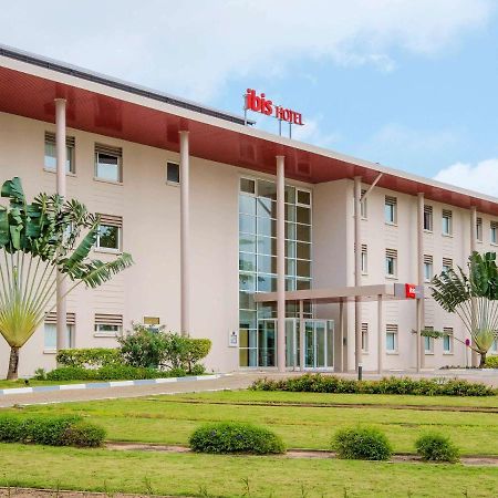 Hotel Ibis Cotonou Exterior foto